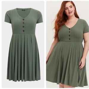 Torrid Olive Green Mini Rib‎ Button-Down Skater Dress has Pockets Size 14